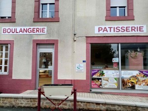 Boulangerie Patisserie Epicerie Dezecot dernier commerce Astillé Pays de Craon