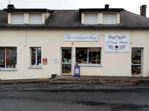 L' Etangs Anciens Bar restaurant dernier commerce Pays de Craon