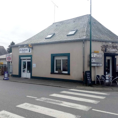 Le Laubertin Bar épicerie dernier commerce Laubrières Pays de Craon